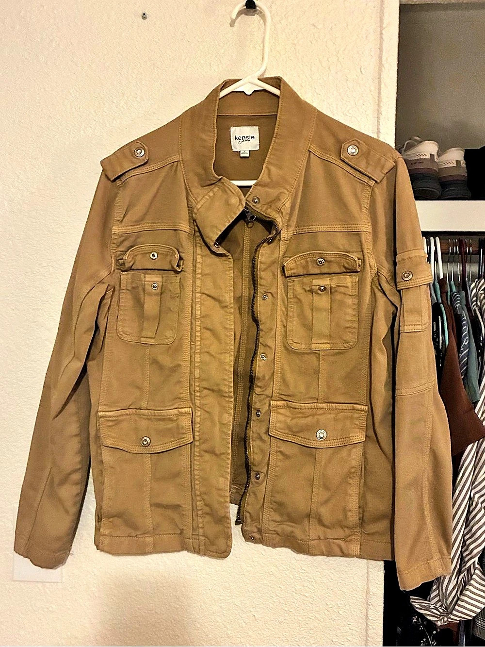 kensie Women's Utility Jacket in Brown Like New